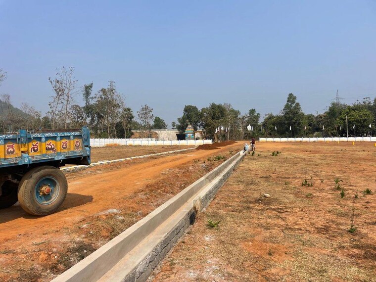 undefined, kothavalasa  200 Sq.Yd. Plot In Kothavalasa Vizag 9319531