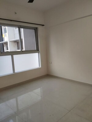 Bedroom in 2.5 BHK Apartment at Wadhwa Dukes Horizon, Chembur – for Rent