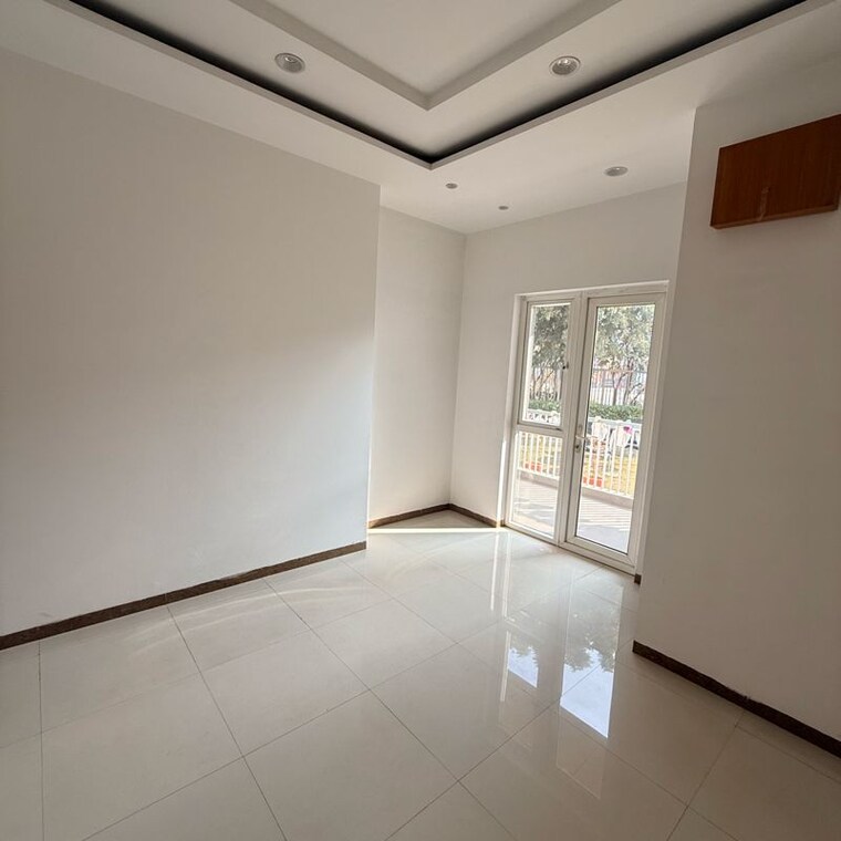undefined, emaar-gurgaon-greens 3 Bedroom 1650 Sq.Ft. Apartment In Sector 102 Gurgaon 10377929