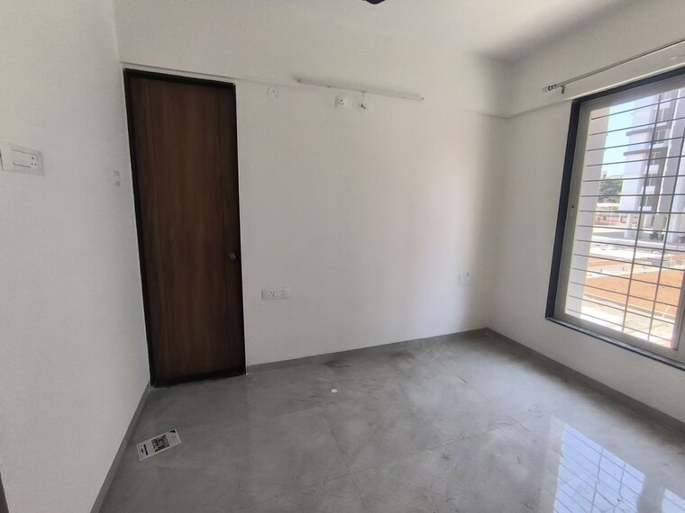Room, ajmera-housing-society 3 Bedroom 1100 Sq.Ft. Apartment In Pimpri Pune 10377868