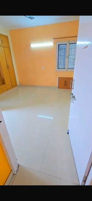 Furnished Amenities in 6 BHK Independent House at Sector 30 – for Sale