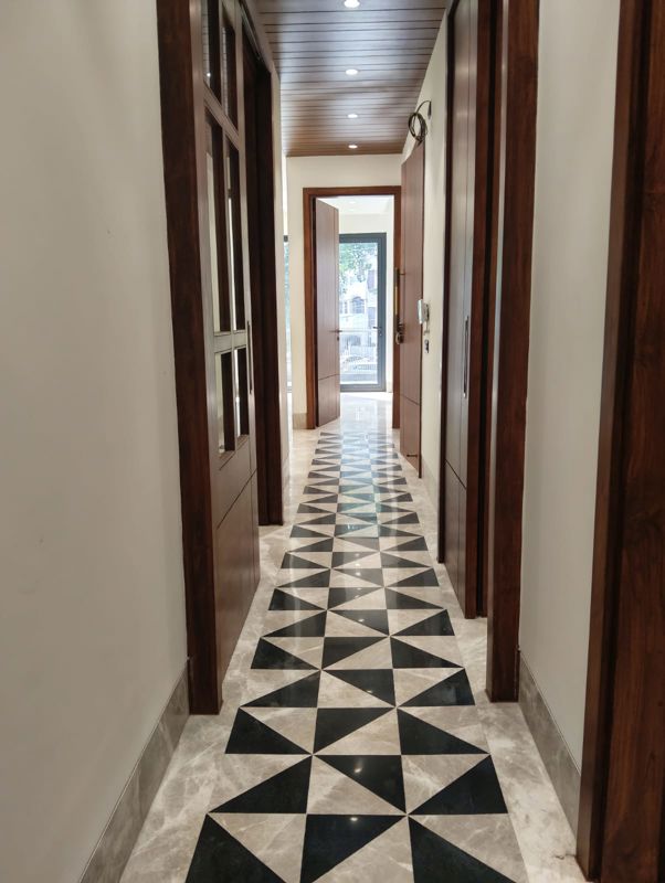 3 BHK Builder Floor For Sale in Kirti Nagar