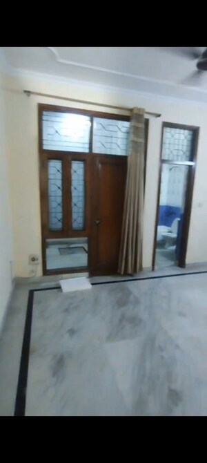 Living Room in 2 BHK Independent House at Sector 26 – for Rent