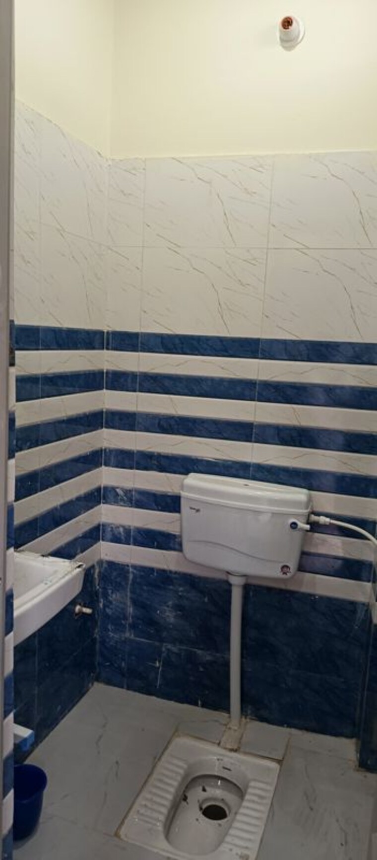 Bathroom, kanha-residency-2 2.5 Bedroom 1100 Sq.Ft. Independent House In Achheja Greater Noida 10377982