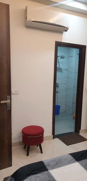 Bathroom in 3 BHK Builder Floor at Ansal Plaza Gurgaon, Palam Vihar – for Rent