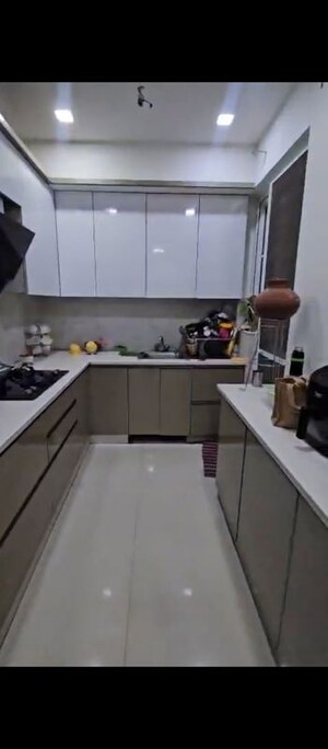 Kitchen in 4 BHK Builder Floor at BPTP Parkland Pride, Sector 77 – for Sale