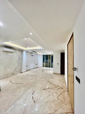 Building Lobby in 3 BHK Builder Floor at Realtech The Luxurium, Sushant Lok I – for Rent