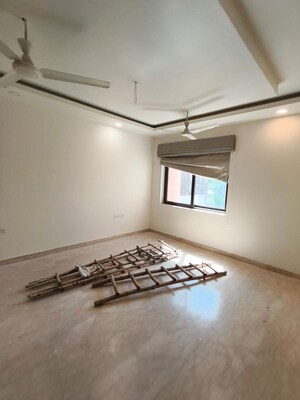 Room in 6+ BHK Independent House at Anupam Garden – for Rent