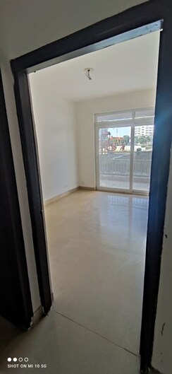 3 BHK + Pooja Room,Study Room Apartment For Sale in KLJ Platinum Heights