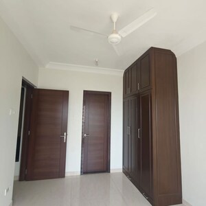 Room in 2 BHK Apartment at K Raheja Raheja Residency, Malad East – for Rent