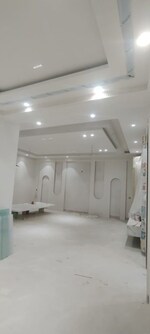 3 BHK + Pooja Room,Servant Room 250 Sq.Ft. Builder Floor in Sector 85