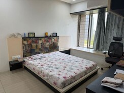 3 BHK + Extra Room Apartment For Rent in The Wadhwa The Address