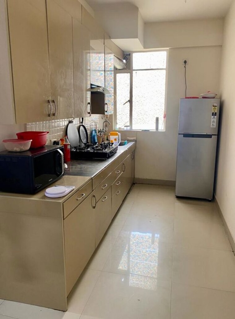 Kitchen, ansal-plaza-gurgaon 3 Bedroom 1500 Sq.Ft. Builder Floor In Palam Vihar Gurgaon 10378147