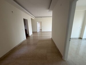 Room in 3 BHK Apartment at Shree Vardhman Victoria, Sector 70 – for Sale