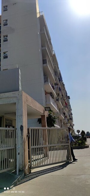 3 BHK Apartment – Exterior View View at KLJ Platinum Heights, Sector 77 - for Sale