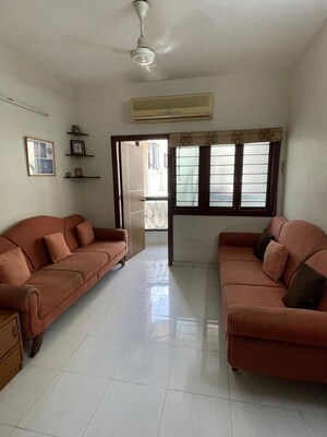 Hall in 2 BHK Apartment at Ambawadi – for Rent