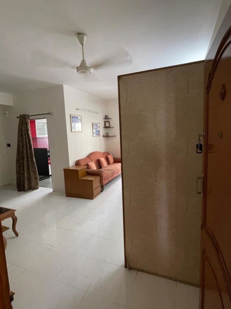 undefined, ambawadi 2 Bedroom 1200 Sq.Ft. Apartment In Ambawadi Ahmedabad 10378159