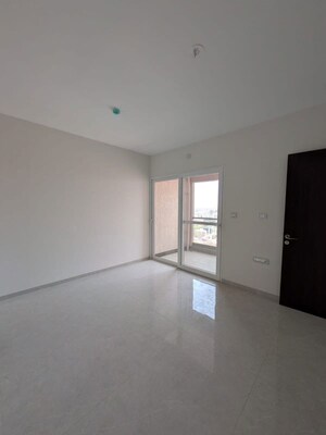 Room in 3 BHK Apartment at PK Hillcrest, Pimple Saudagar – for Rent