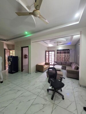 Parking in 2 BHK Builder Floor at Aerocity – for Rent