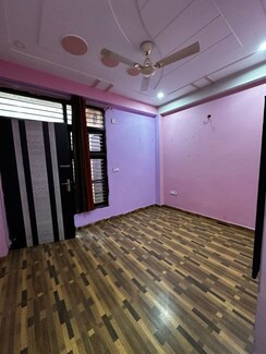 2 BHK Builder Floor For Rent in Sector 51