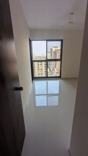 Room in 3 BHK Apartment at Mantra Mesmer, Keshav Nagar – for Rent