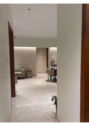 Room in 3 BHK Apartment at Godrej & Boyce Industry Estate – for Sale