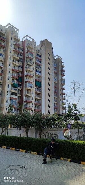 2 BHK Apartment – Exterior View View at KLJ Platinum Heights, Sector 77 - for Sale