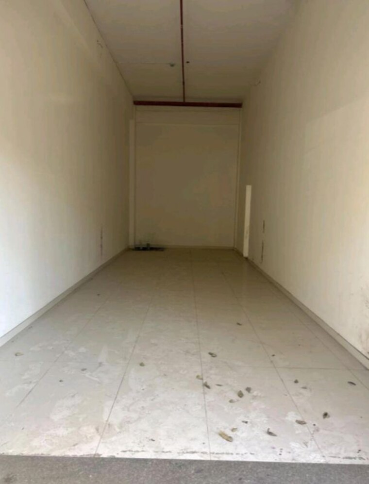 Room, hiranandani-chesterton Commercial Shop 450 Sq.Ft. In Ghodbunder Road Thane 10378242