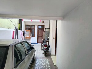 Parking in 5 BHK Independent House at Maulviganj – for Sale