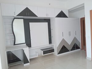 2 BHK Apartment For Rent in SS The Leaf, Sector 85