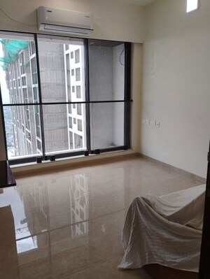 Room in 3 BHK Apartment at Dosti Eastern Bay Phase 2, Wadala – for Rent