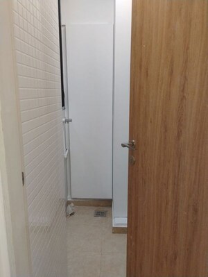 Bathroom in 3 BHK Apartment at Dosti Eastern Bay Phase 2, Wadala – for Rent