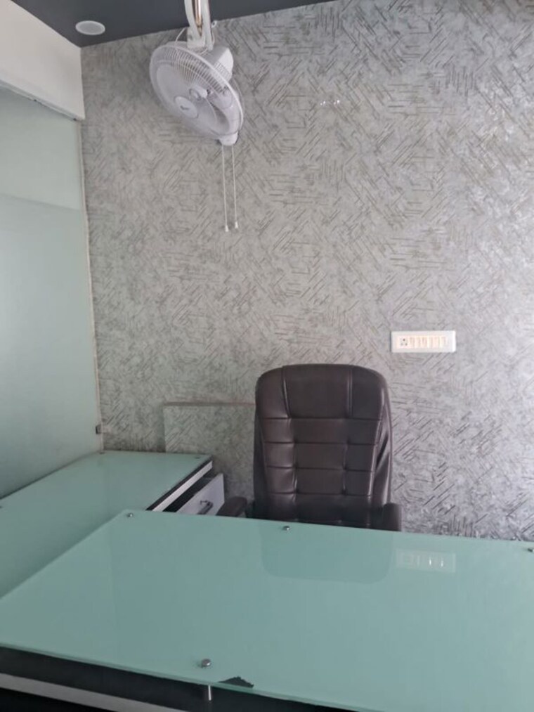 undefined, sector 63 Commercial Office Space 1200 Sq.Ft. In Sector 63 Noida 10378270