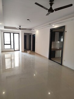2.5 BHK + Study Room,Basement,Store Room Apartment For Rent in Logix Blossom County