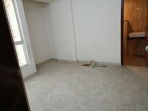 Master Bedroom in 1 BHK Apartment at Lodha Amara Tower 32 And 33, Kolshet Road – for Rent