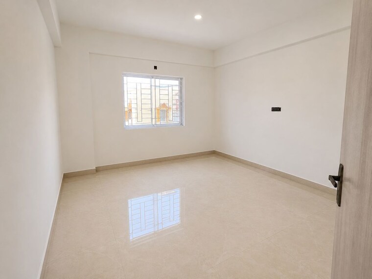 Room, jayanagar 3 Bedroom 1600 Sq.Ft. Apartment In Jayanagar Bangalore 10378210