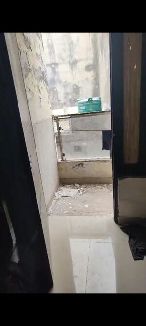 Bathroom in 2 BHK Builder Floor at Hajipur – for Rent