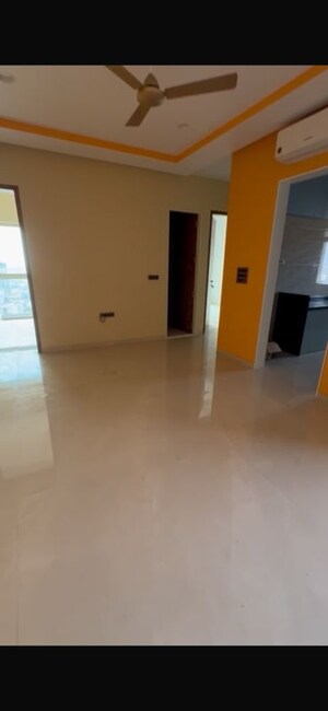 Room in 3 BHK Apartment at Redbrick Red Brick Ibis, Kandivali West – for Rent
