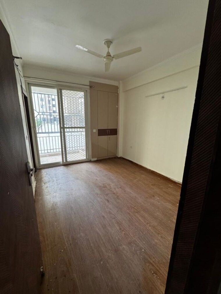 Room, gaur-city-1st-avenue 2 Bedroom 980 Sq.Ft. Apartment In Sector 4 Greater Noida Greater Noida 10378333