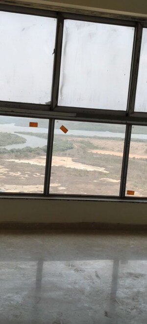 Furnished Amenities in 4 BHK Apartment at Sheth 72 West, Andheri West – for Sale
