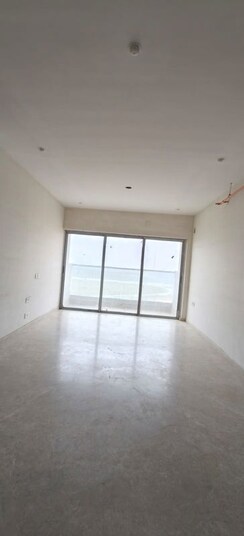 2 BHK Apartment For Sale in Sheth 72 West