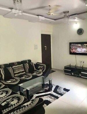 Living Room in 1.5 BHK Apartment at Lakshadeep Palace, Pimple Saudagar – for Sale