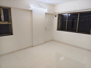 Room in 2 BHK Apartment at Marol – for Rent