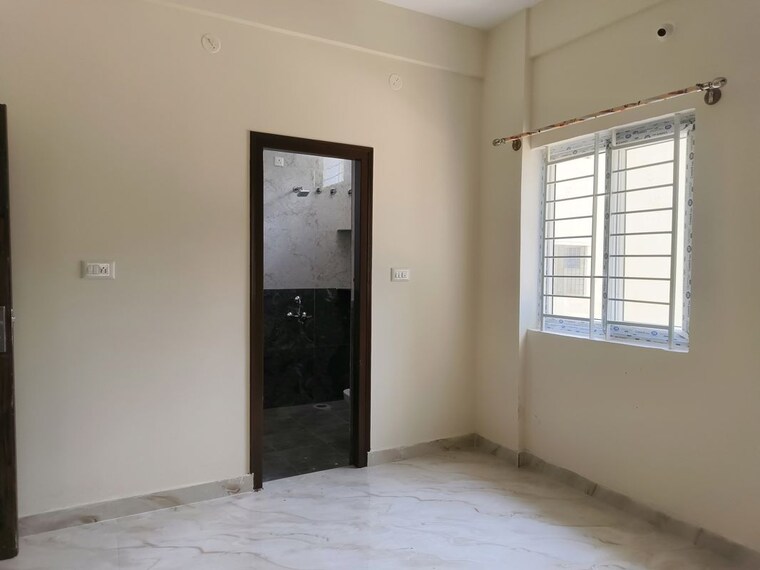 Room, agrahara badavane 2 Bedroom 1000 Sq.Ft. Apartment In Agrahara Badavane Bangalore 10378376