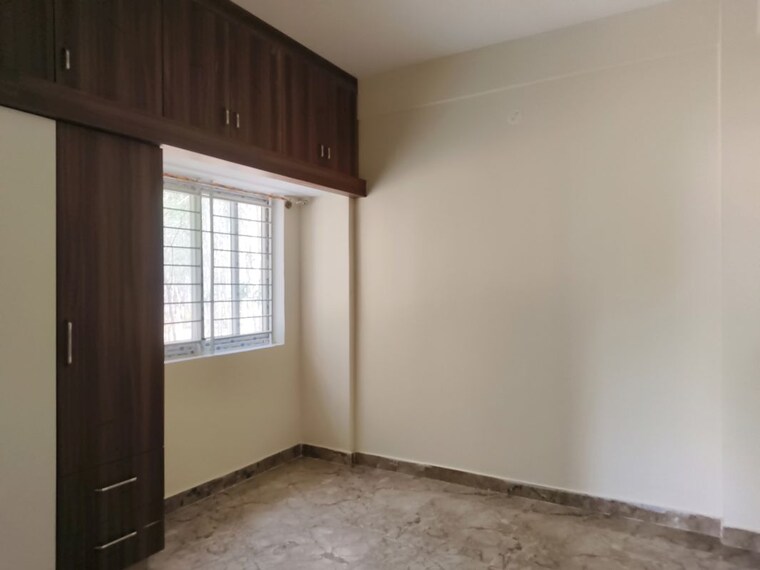 Room, agrahara badavane 2 Bedroom 1000 Sq.Ft. Apartment In Agrahara Badavane Bangalore 10378376