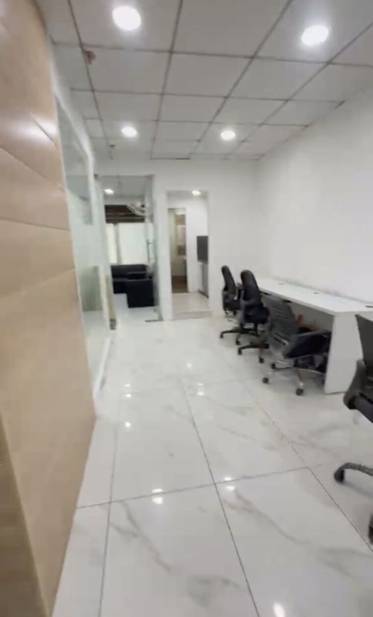 Team Area, motia-citi-royal-business-park Commercial Office Space 977 Sq.Ft. In Ambala Highway Zirakpur 10378381