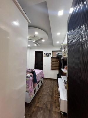 Kitchen in 3 BHK Builder Floor at Pitampura – for Sale