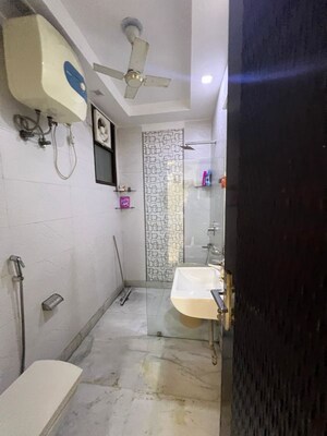 Bathroom in 3 BHK Builder Floor at Pitampura – for Sale