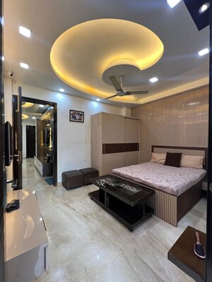 Living Room in 3 BHK Builder Floor at Pitampura – for Sale
