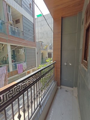 Balcony in 2 BHK Builder Floor at Dwarka Mor – for Rent